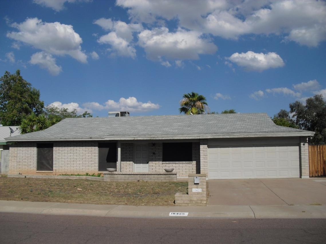 18425 N 29th Dr., Phoenix, AZ 85053