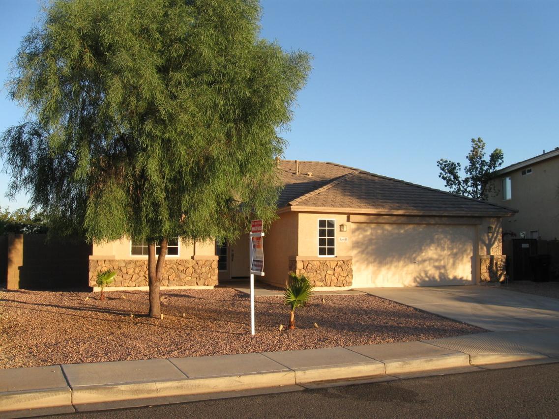 16411 W Cottonwood St., Surprise, AZ 85388