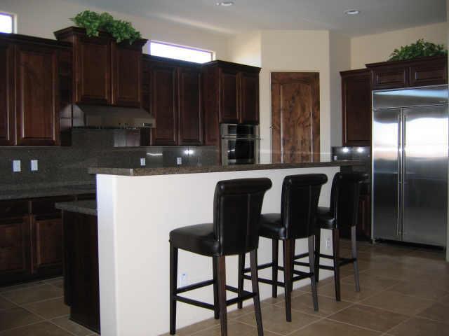 2334 E Samantha Way, Phoenix, AZ 85042