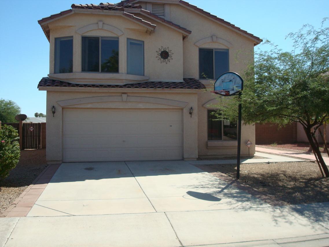 9417 W Palmer Dr., Peoria, AZ 85345