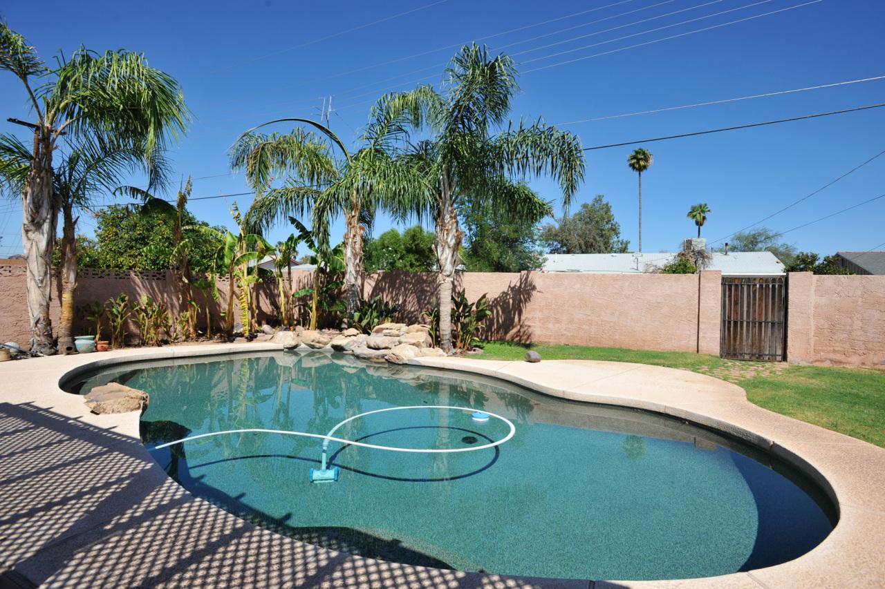 7416 E Garfield St., Scottsdale, AZ 85257