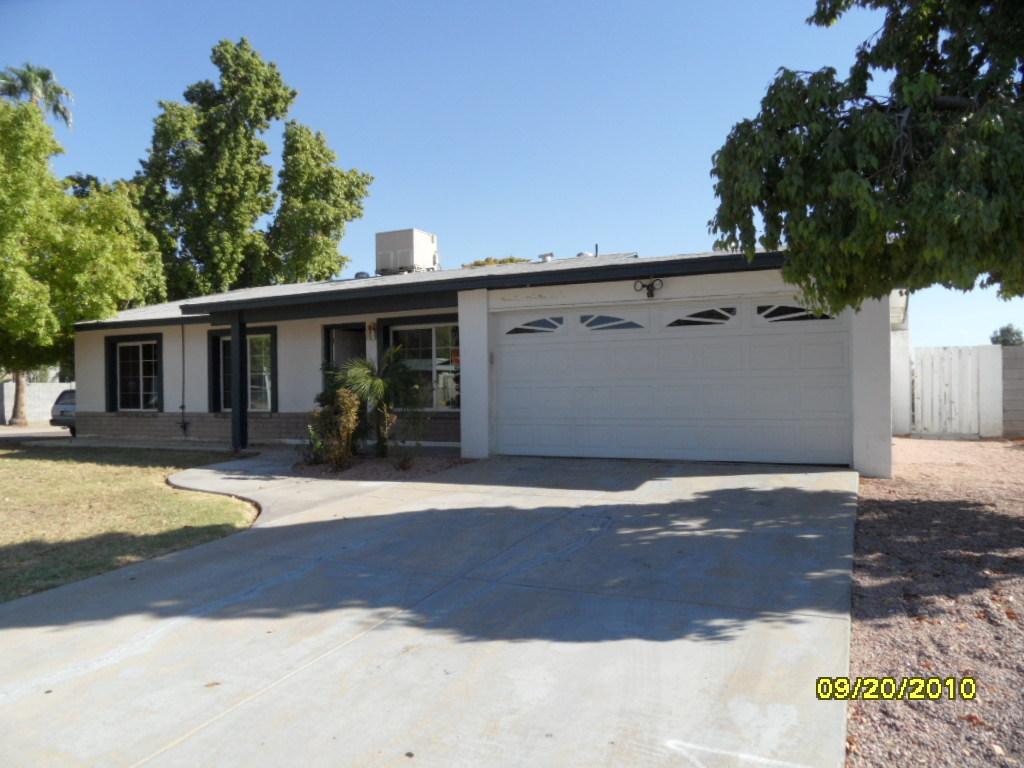 3711 W Acoma Dr., Phoenix, AZ 85053