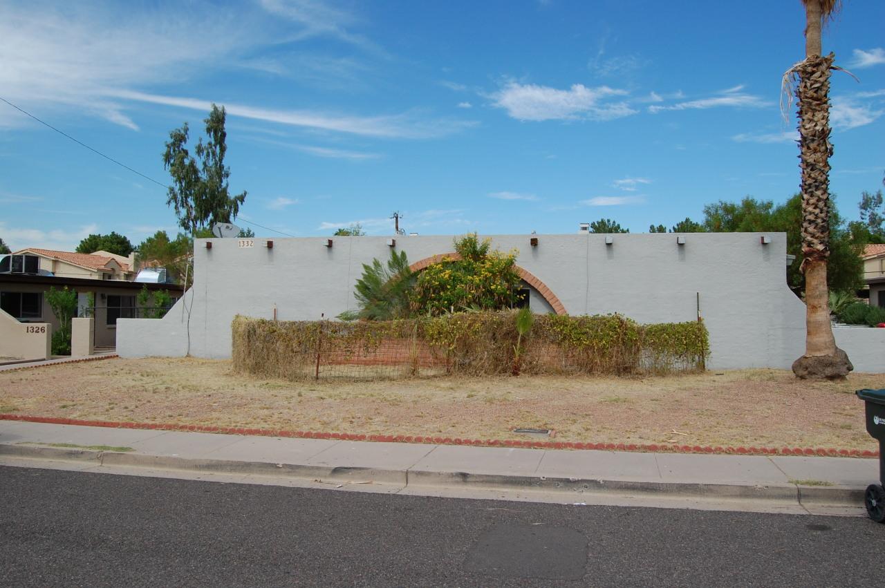1332 E Vista Ave., Phoenix, AZ 85020