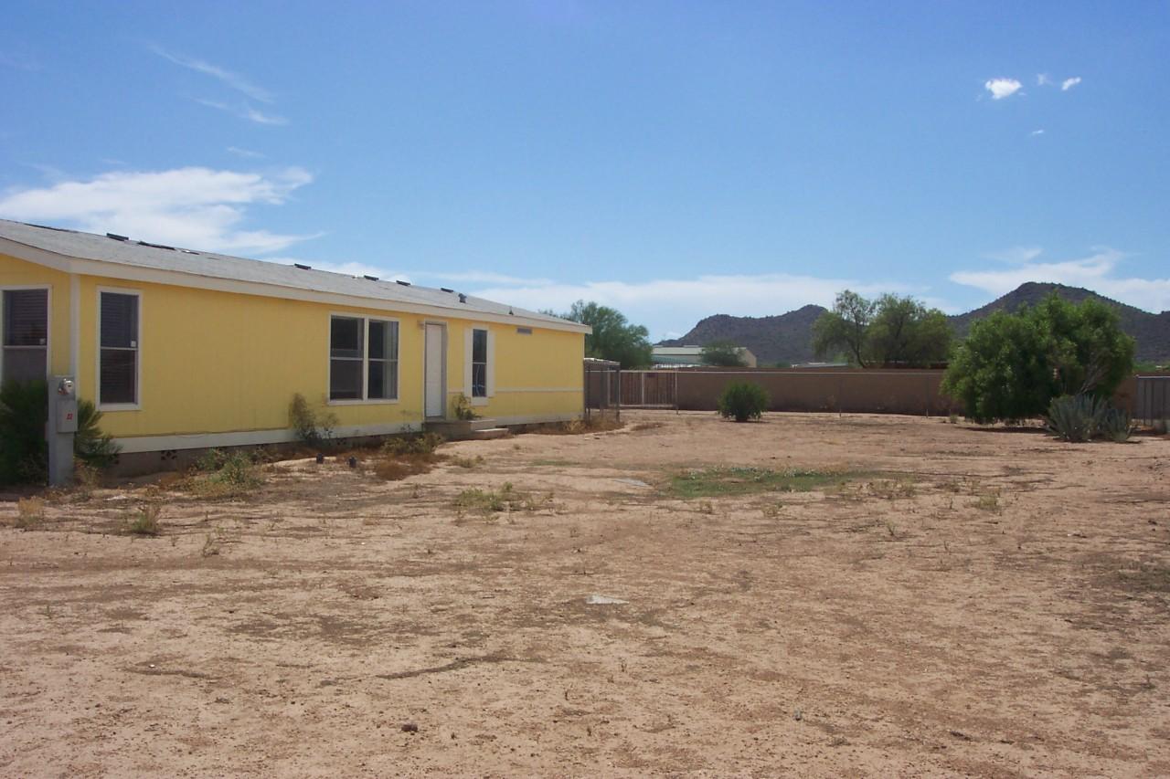 215 W Leisure Ln., Phoenix, AZ 85086