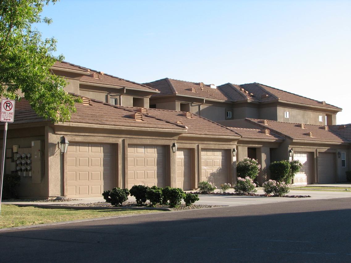 7401 W Arrowhead Clubhouse Dr. #2031, Glendale, AZ 85308