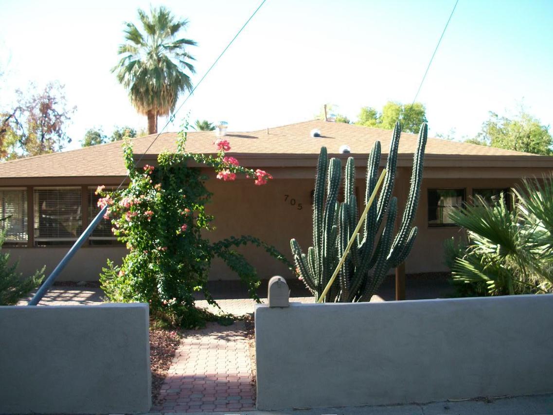 705 W Tuckey Ln., Phoenix, AZ 85013