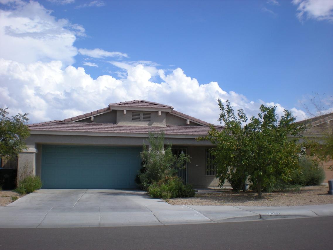 7409 S 3rd Ave., Phoenix, AZ 85041