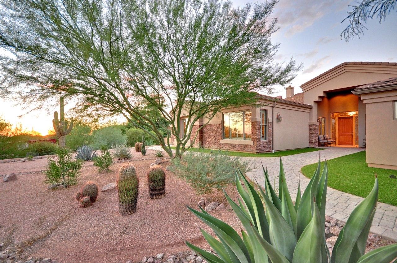 3321 N Hawes Rd., Mesa, AZ 85207