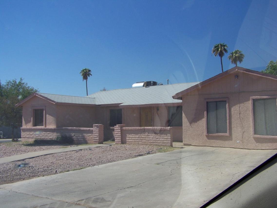 2002 N 64th Ln., Phoenix, AZ 85035