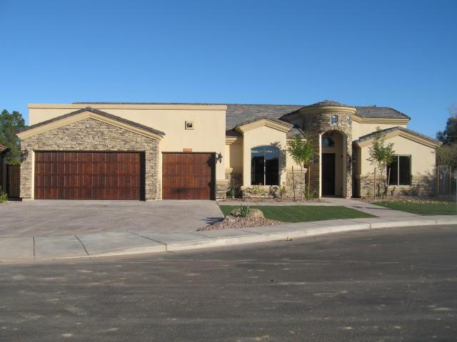 2618 E Inca Cir., Mesa, AZ 85213