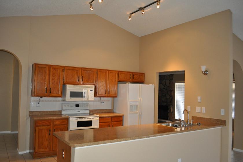 704 W Mission Dr., Chandler, AZ 85225
