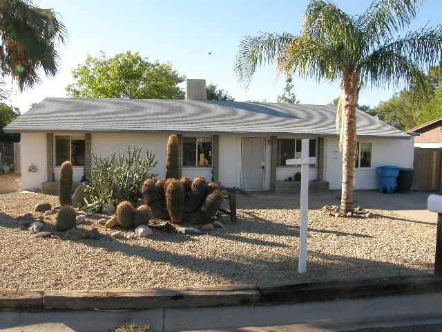 4323 E Michelle Dr., Phoenix, AZ 85032