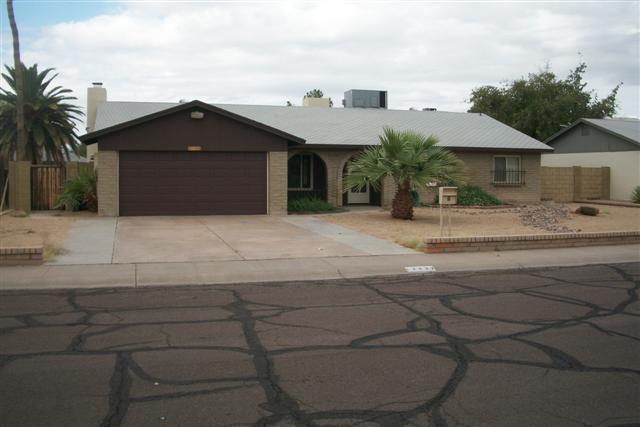 12632 N 48th Dr., Glendale, AZ 85304