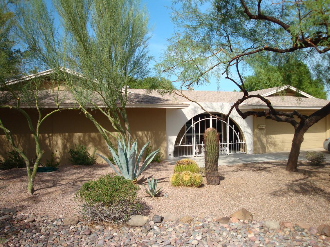 2526 E Brown St., Phoenix, AZ 85028