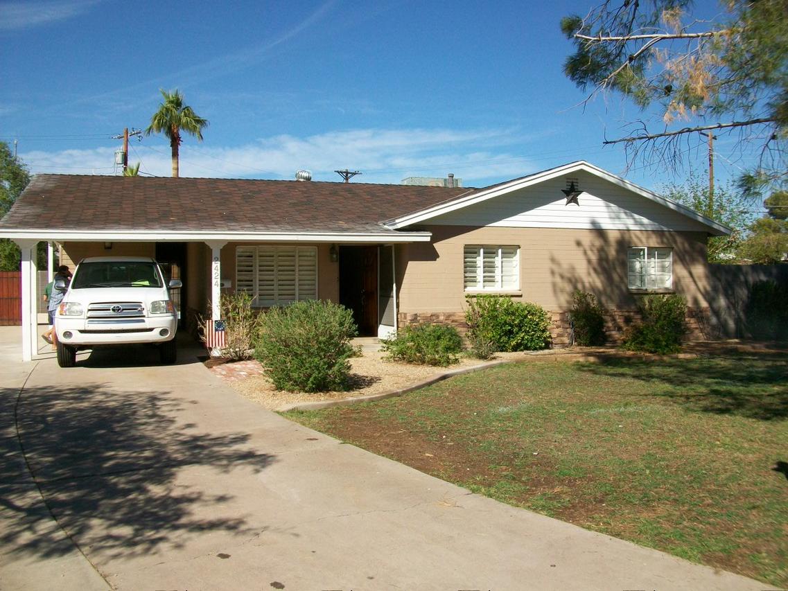 2424 W Stella Ln., Phoenix, AZ 85015