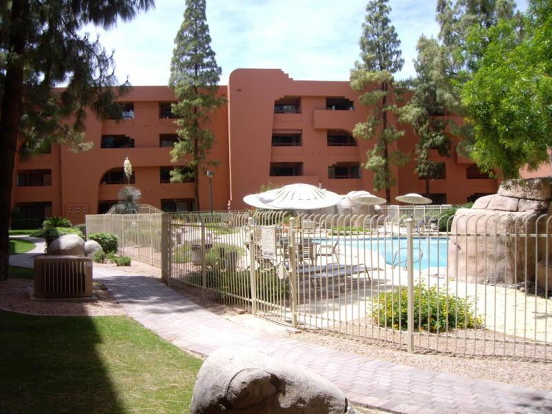 4303 E Cactus Rd. #213, Phoenix, AZ 85032