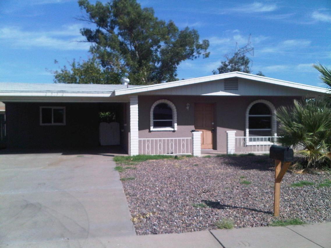 2952 E Contessa St., Mesa, AZ 85213