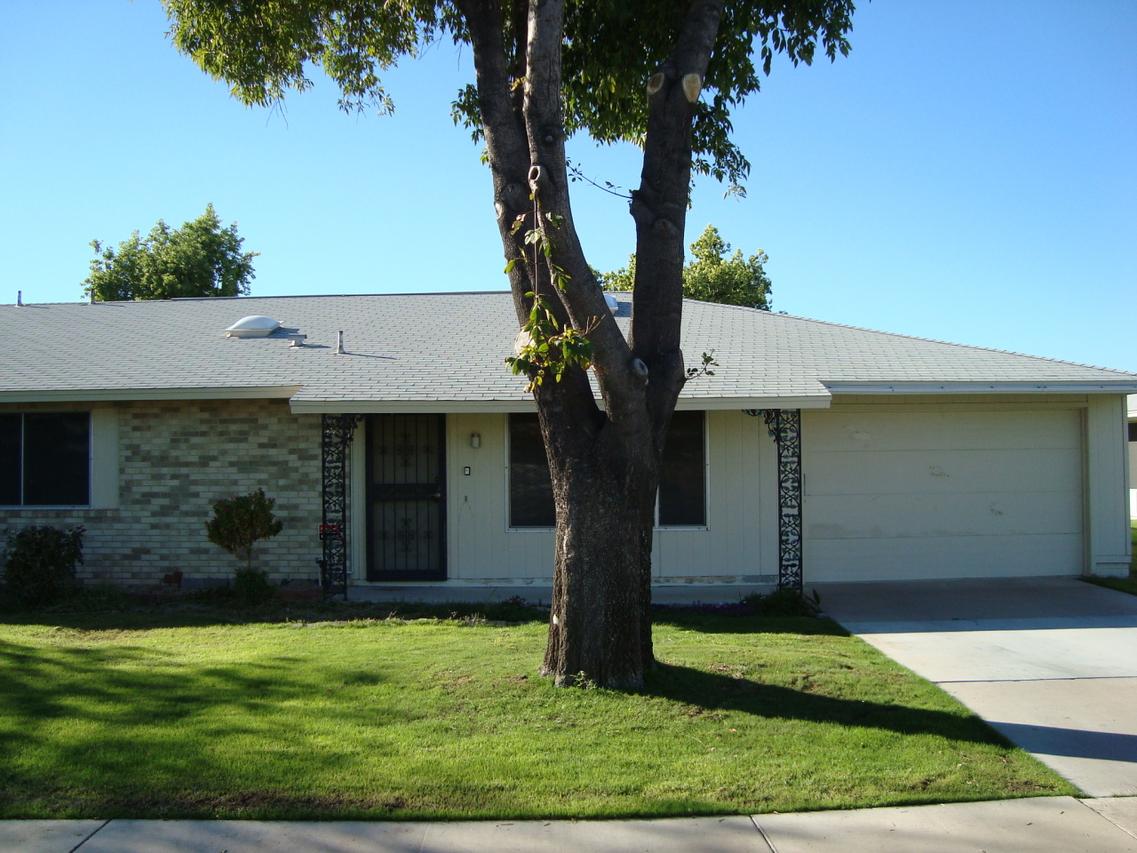 18436 N Conestoga Dr., Sun City, AZ 85373