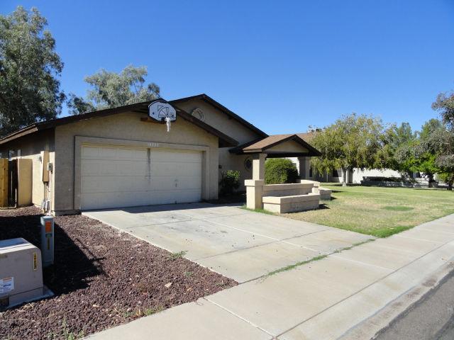 16232 N 65th Dr., Glendale, AZ 85306