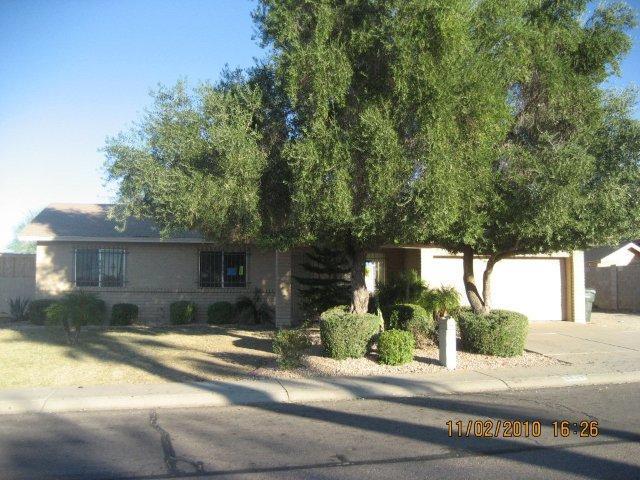 8627 S 14th St., Phoenix, AZ 85042
