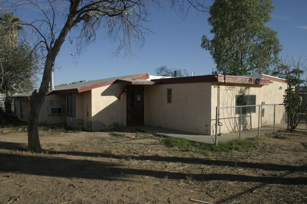 1584 N Wood St., Casa Grande, AZ 85222