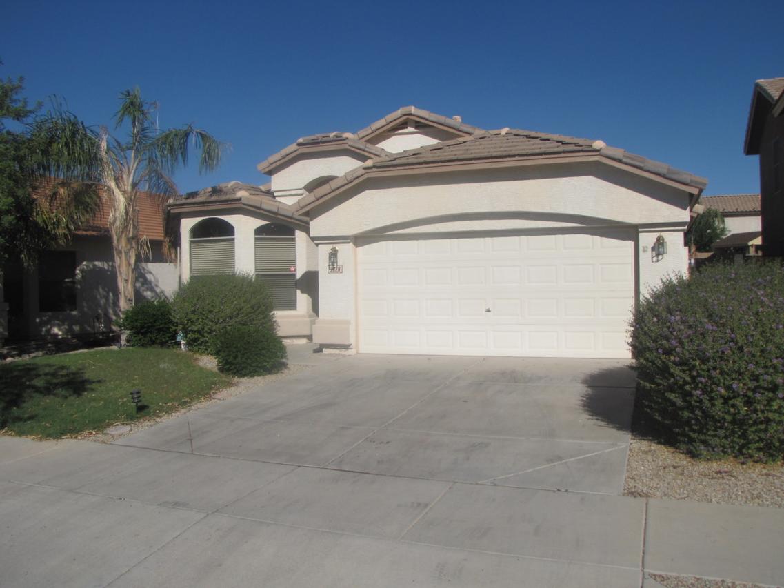 3828 E Potter Dr., Phoenix, AZ 85050