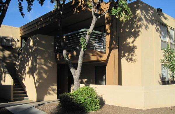 3329 W Danbury Dr. #213, Phoenix, AZ 85053