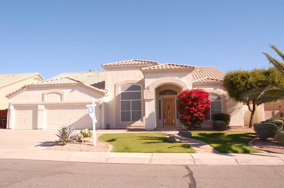 16041 S 7th Dr., Phoenix, AZ 85045