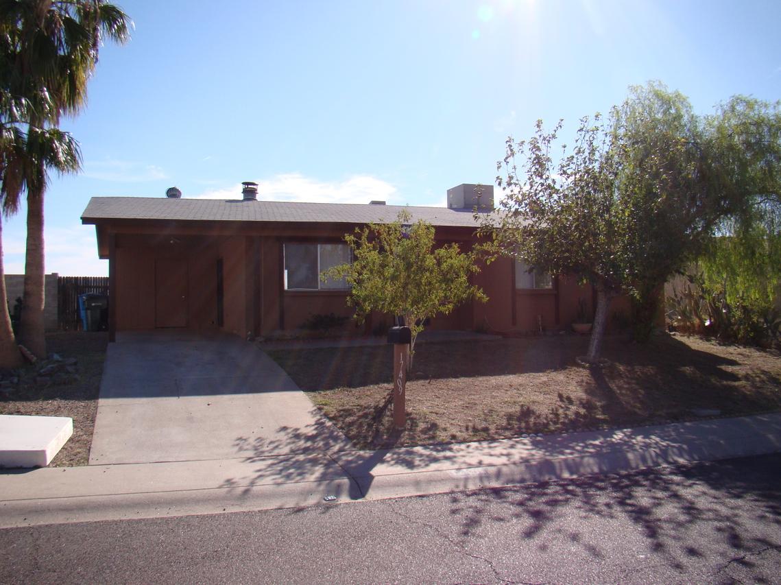 17409 N 8th Ave., Phoenix, AZ 85023