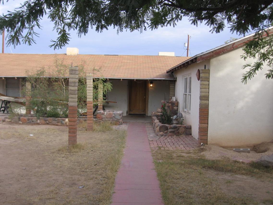 6051 S 10th St., Phoenix, AZ 85042