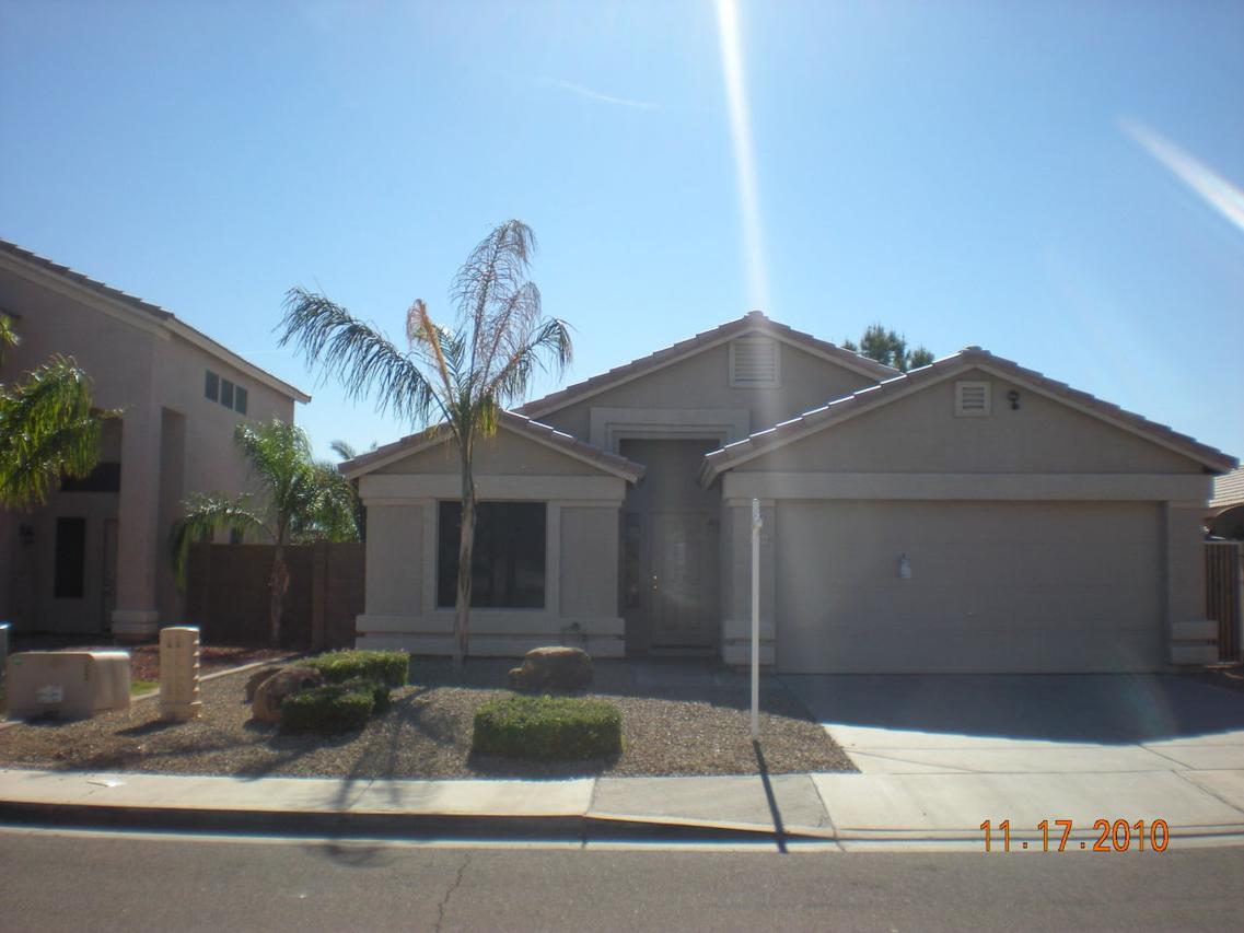 8955 W Harmony Ln., Peoria, AZ 85382