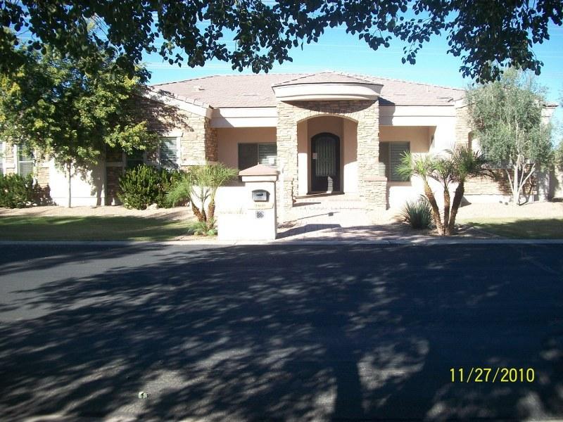 2460 E Vaughn Ave., Gilbert, AZ 85234
