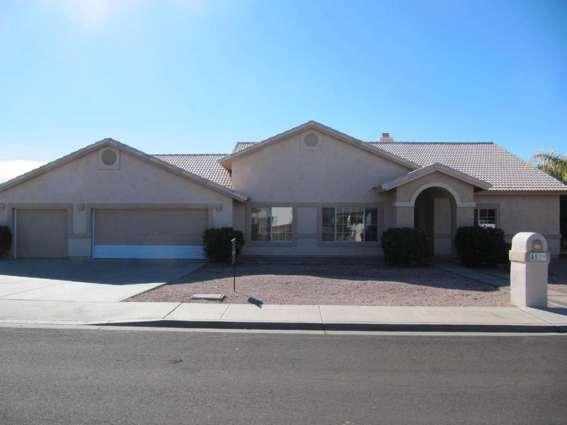 4529 E Enrose St., Mesa, AZ 85205