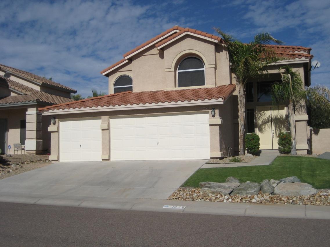 1030 E Hiddenview Dr., Phoenix, AZ 85048