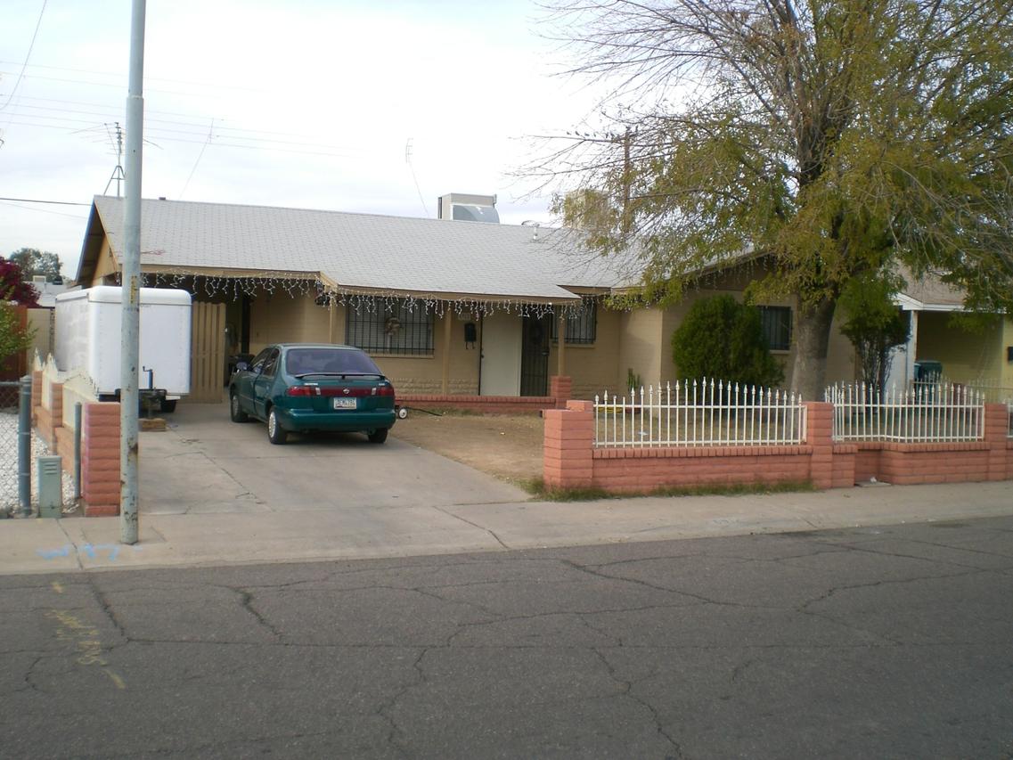 6912 W Highland Ave., Phoenix, AZ 85033