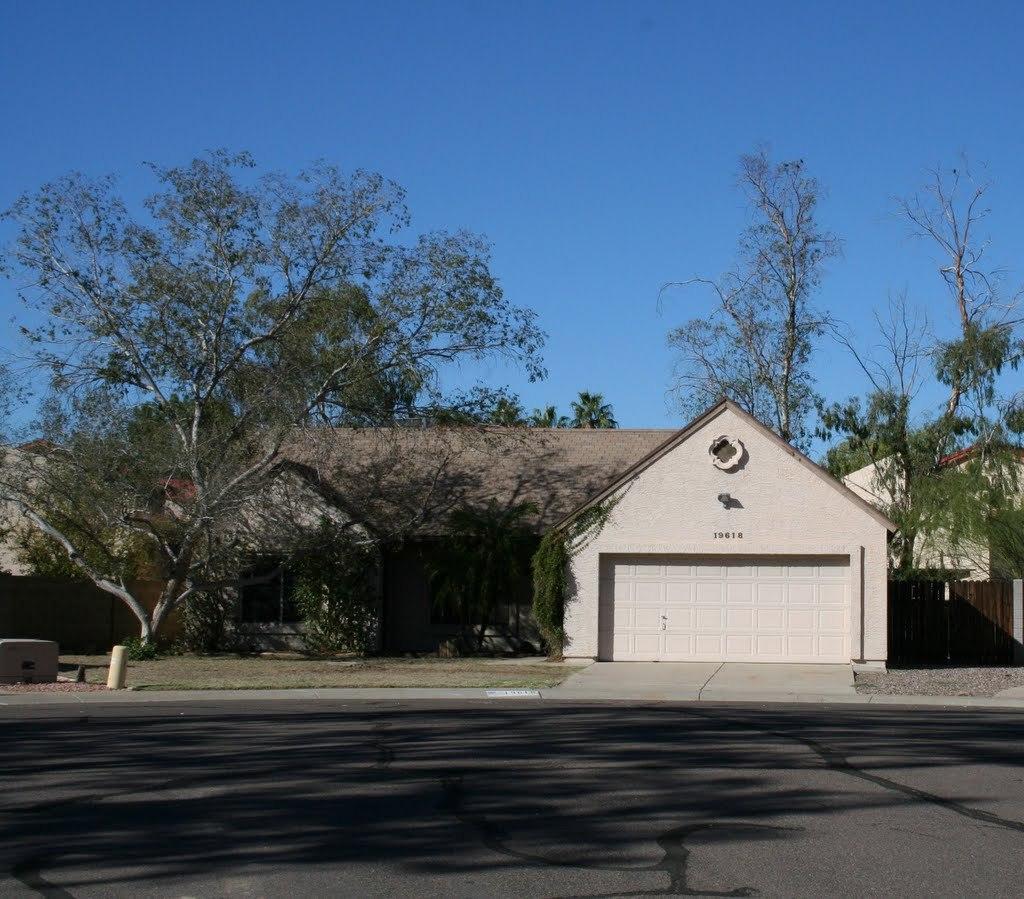 19618 N 9th St., Phoenix, AZ 85024