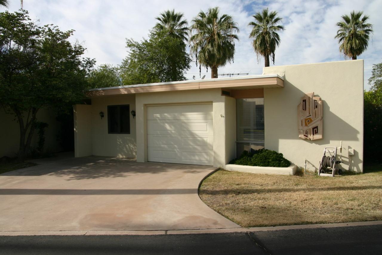 4806 E Earll Dr., Phoenix, AZ 85018