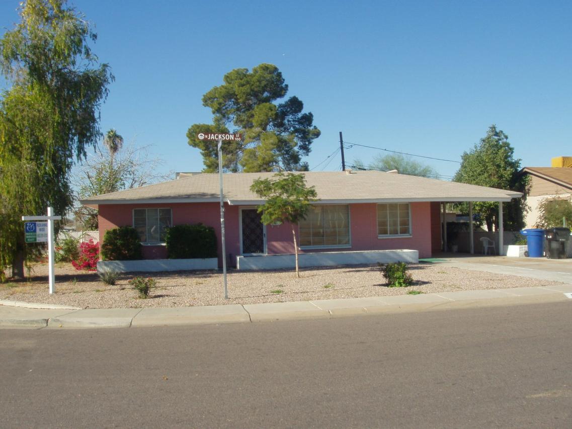 102 N Jackson St., Chandler, AZ 85225