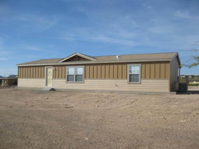49127 N 5th Ave., New River, AZ 85087