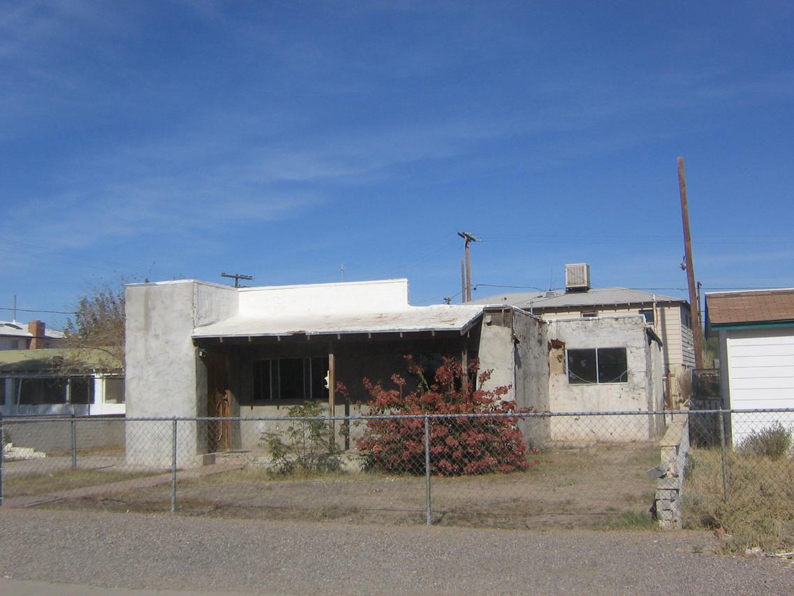 454 W Hess Ave., Coolidge, AZ 85128