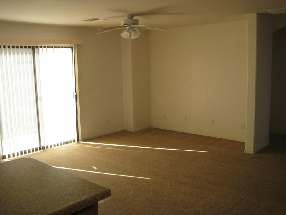 2221 E Cochise Ave., Apache Junction, AZ 85119