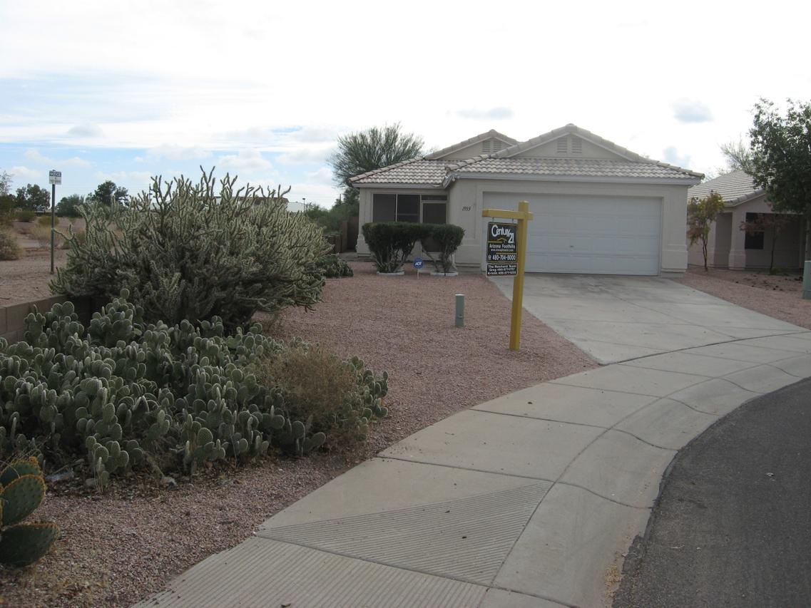 1933 W 21st Ave., Apache Junction, AZ 85120