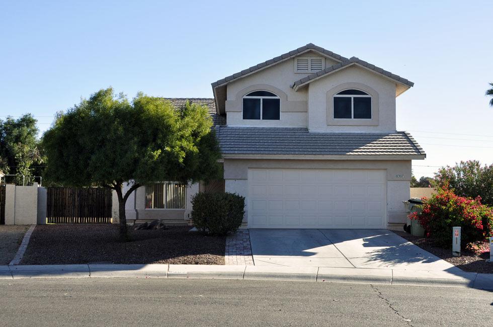 8307 N 61st Dr., Glendale, AZ 85302