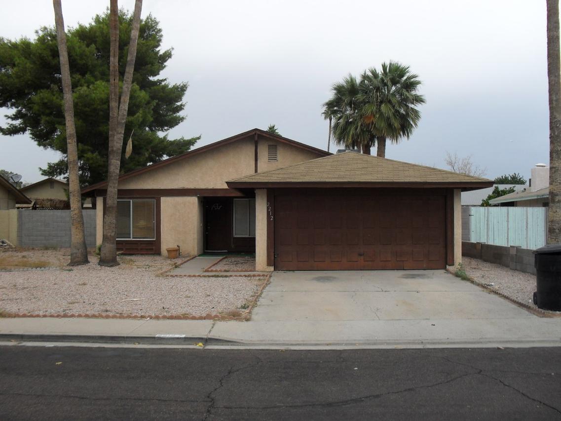 2212 W Emerald Cir., Mesa, AZ 85202