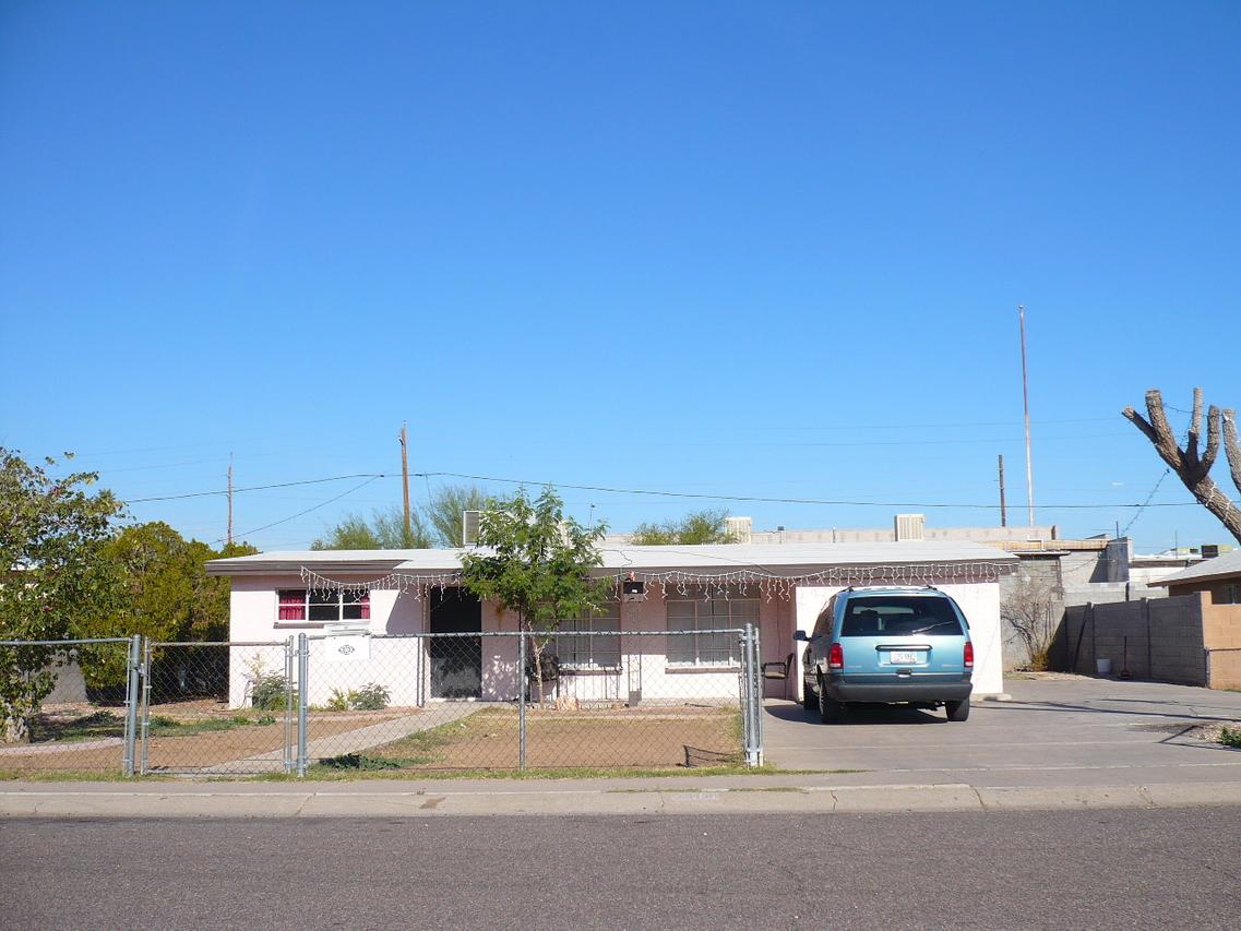 3318 W Lynwood St., Phoenix, AZ 85009