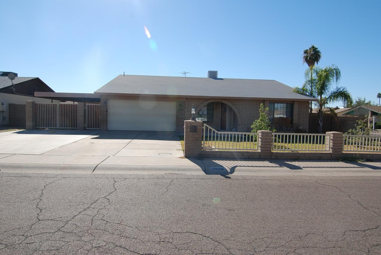 2839 W Michelle Dr., Phoenix, AZ 85053