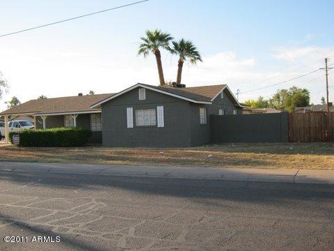 2050 W Turney Ave., Phoenix, AZ 85015