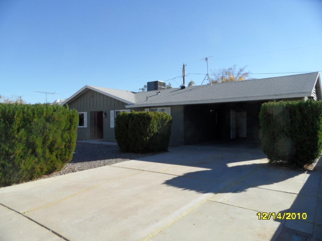 2231 E Claire Dr., Phoenix, AZ 85022