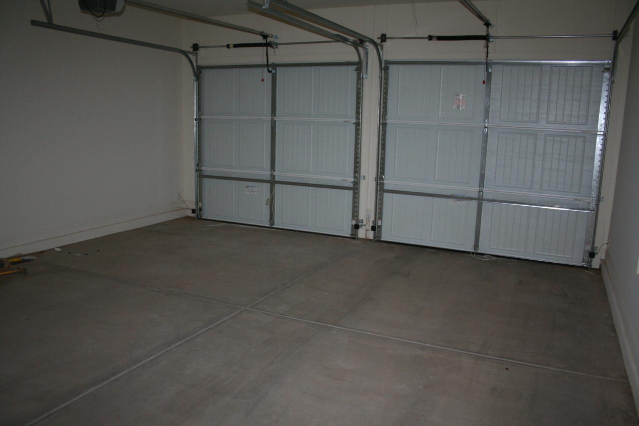 35110 N 25th Ave., Phoenix, AZ 85086