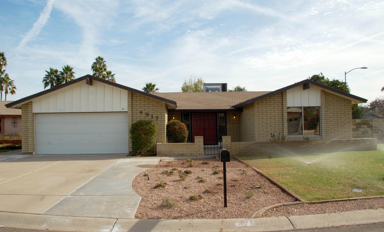 4917 W Torrey Pines Cir., Glendale, AZ 85308